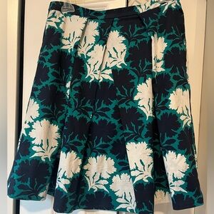 Draper James Navy and White Floral Skirt